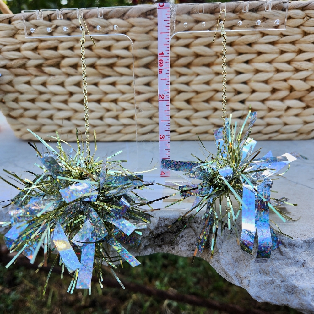 Holiday Christmas garland drop earrings 4"